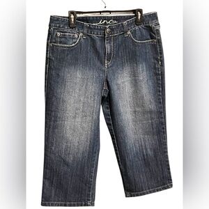 Jeans with Embellished Back Pockets